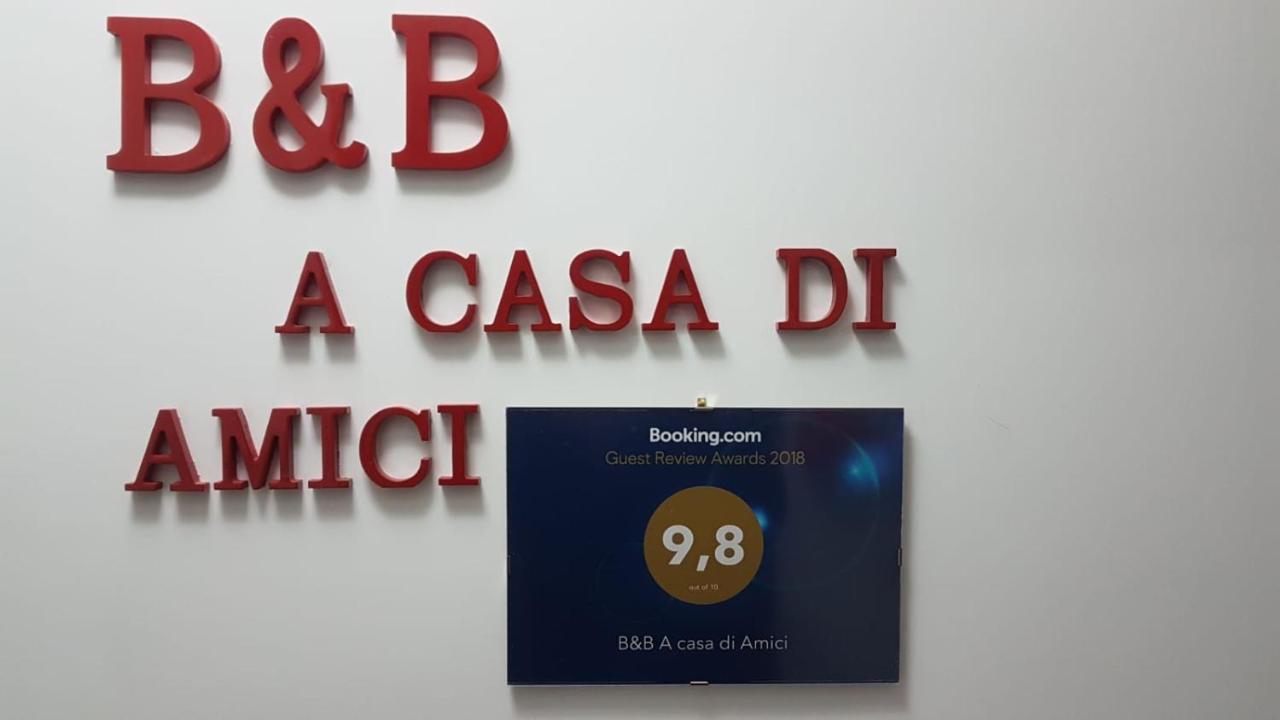 B&B A Casa Di Amici Caserta Exterior photo